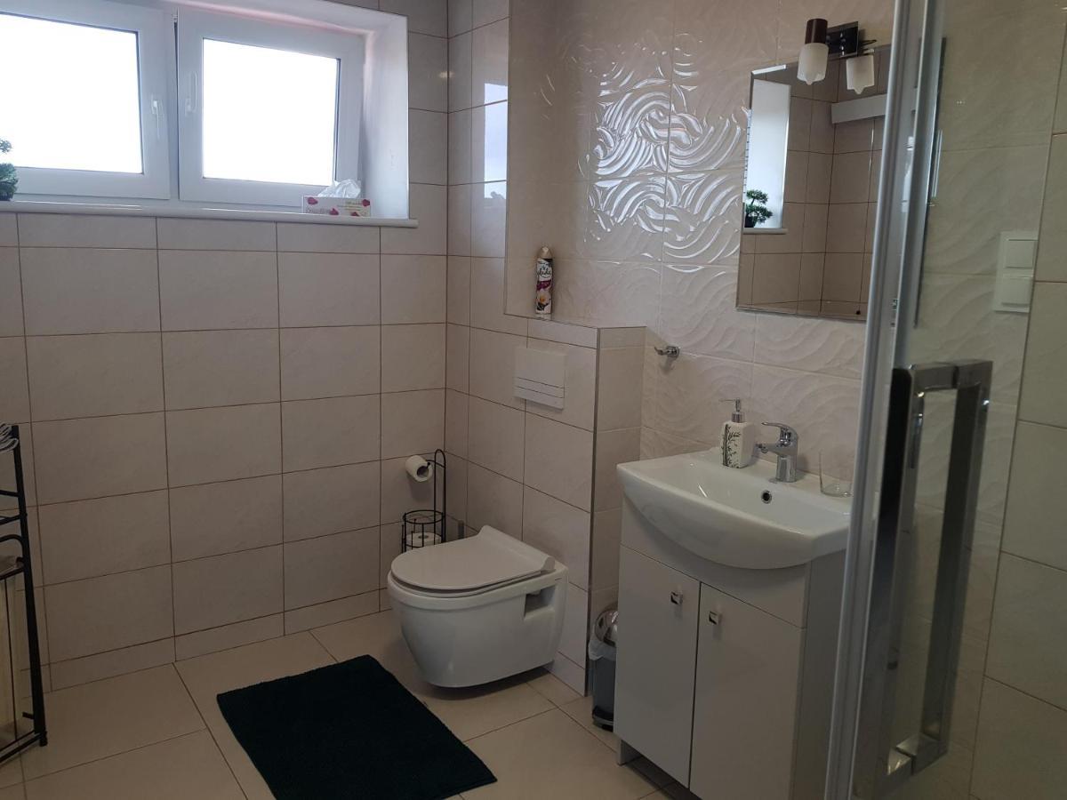 חויניצה Malinowa 36 Apartamenty מראה חיצוני תמונה
